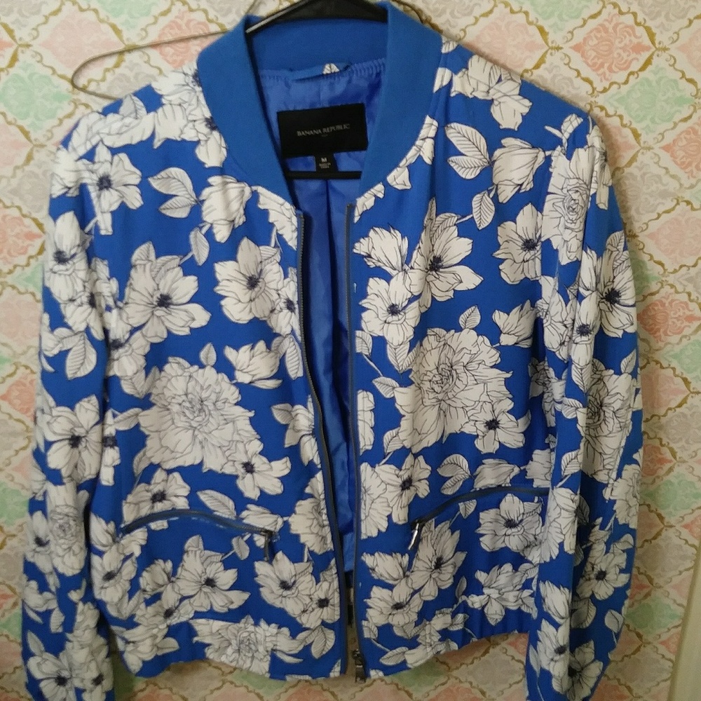 Bomber jacket